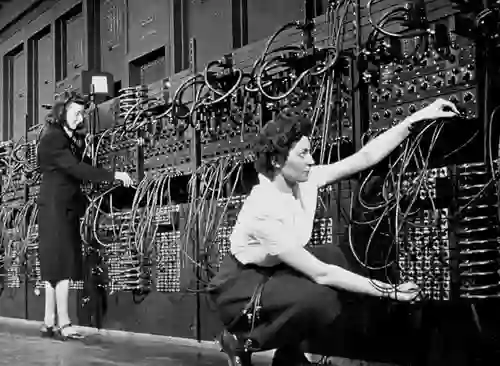 ENIAC early electronic computer used in the 1940s